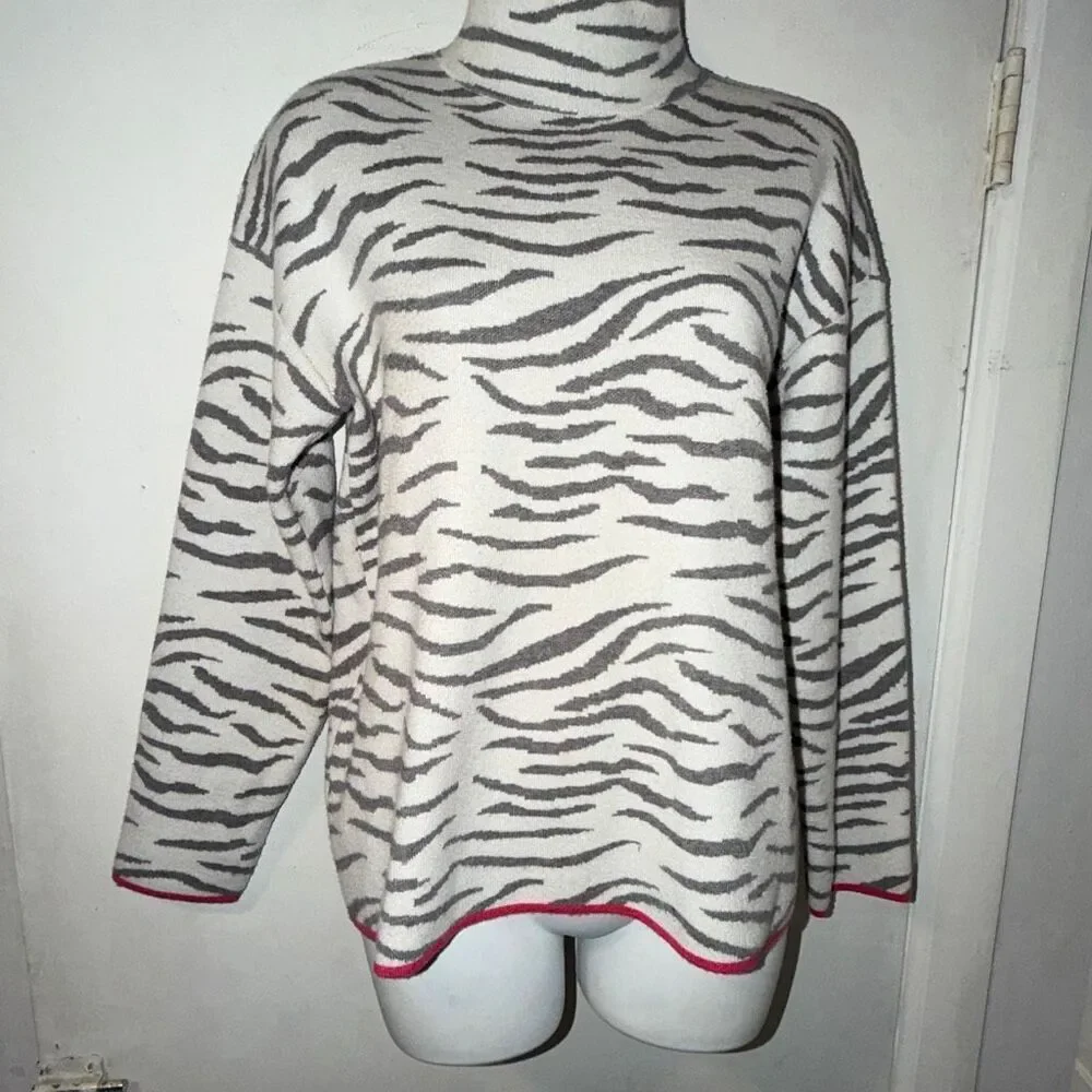 ANTHROPOLOGIE x CHELSEA AND THEODORE Lizzie Mock Neck Sweater-M